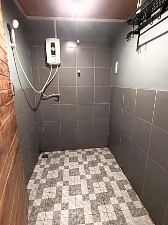 Budget Twin Room