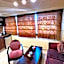 Queens Suite Hotel
