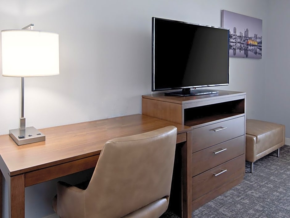 Staybridge Suites Long Beach Airport By IHG