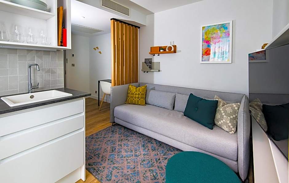 StayBridge Suites Cardiff By IHG