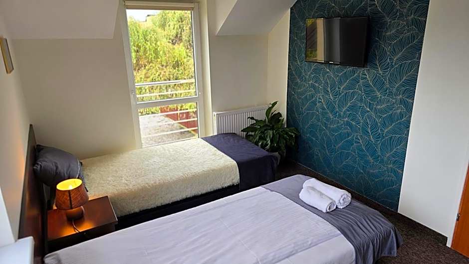 Photo 1 of 6 of Single Room