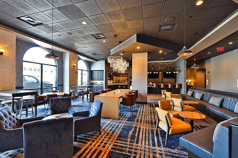 Hilton Garden Inn Historic Savannah