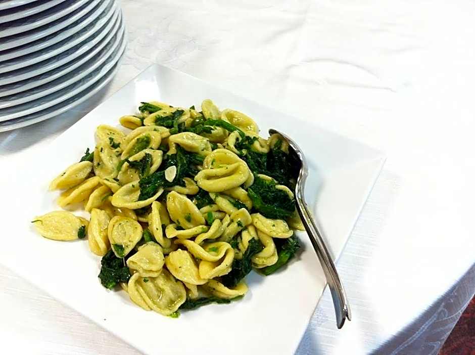 MINICUCCIO Hotel Ristorante VALLESACCARDA