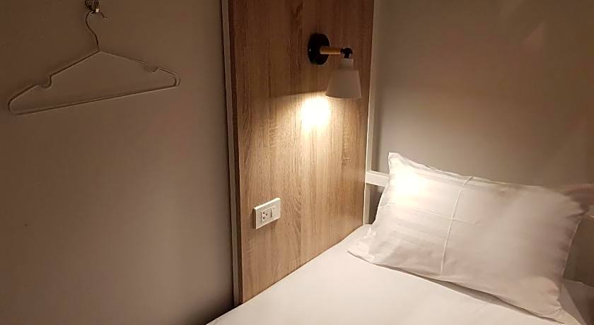 A DAY INN RANONG HOSTEL