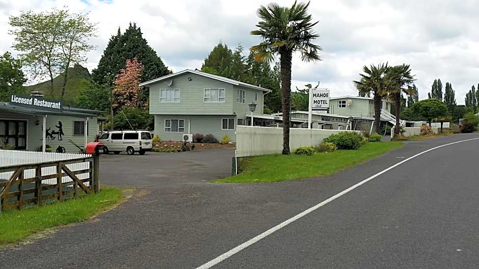 Mahoe Motel
