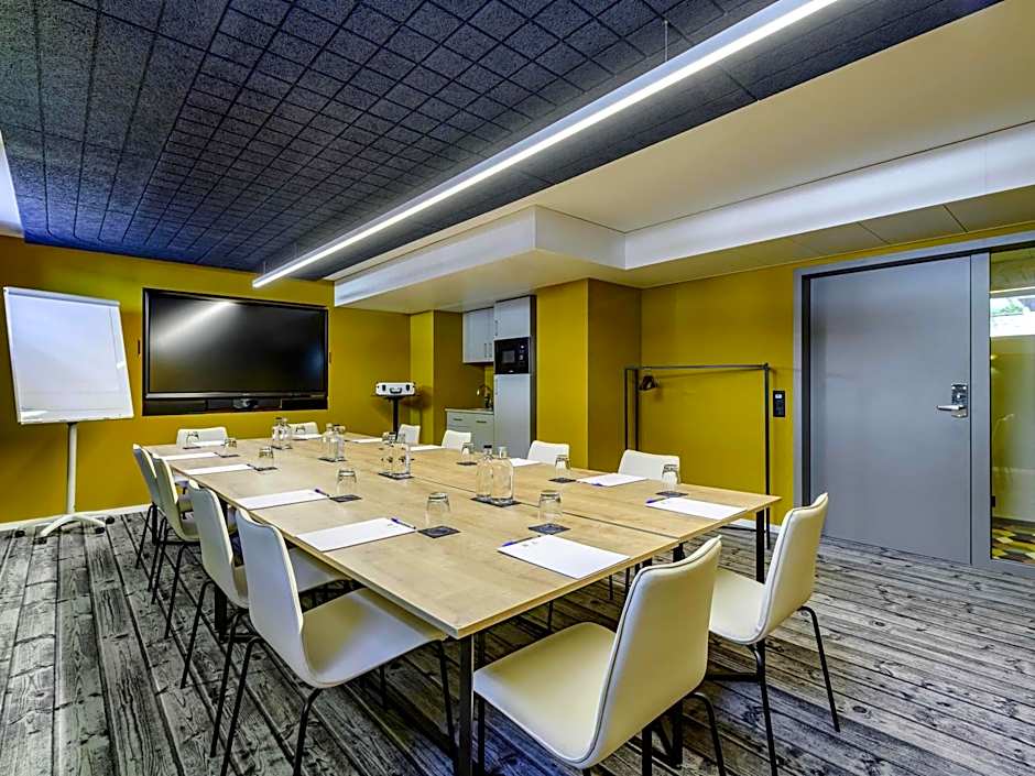  ibis Styles Zurich City Center