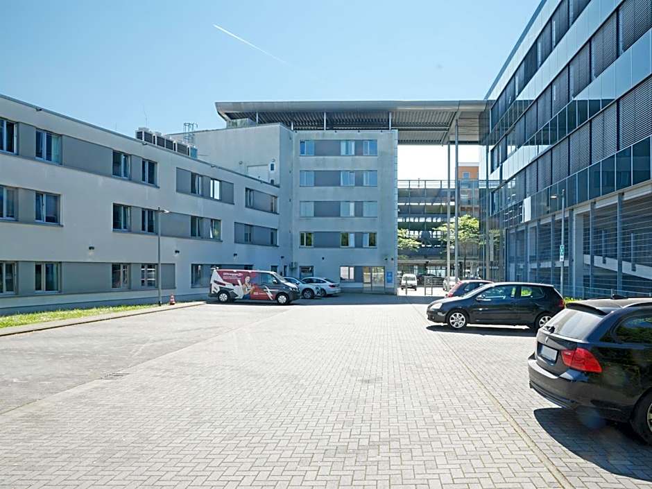 B&B HOTEL Bielefeld-City