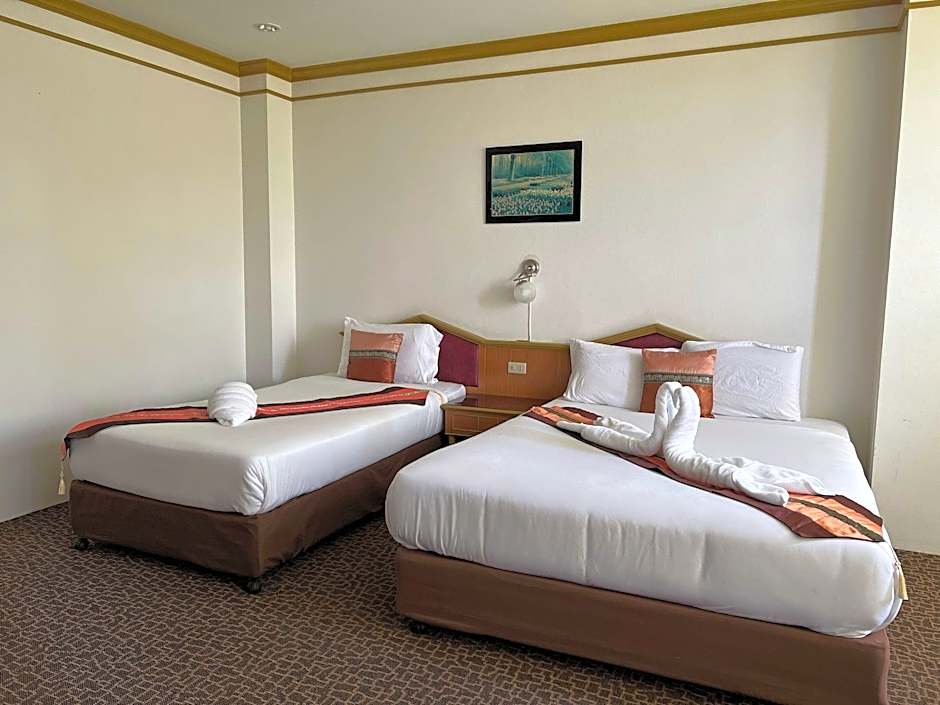 Merlin Grand Hotel