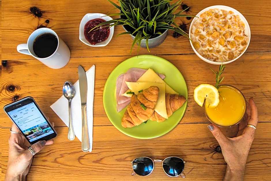 Sant Jordi Hostels Gracia