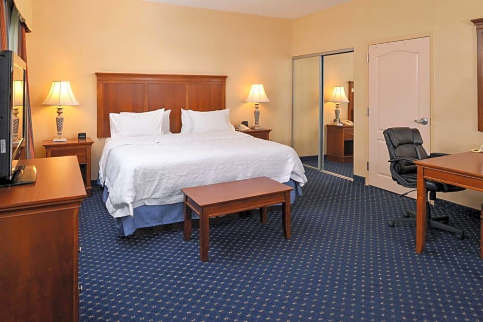 Hampton Inn By Hilton & Suites Fredericksburg South, Va