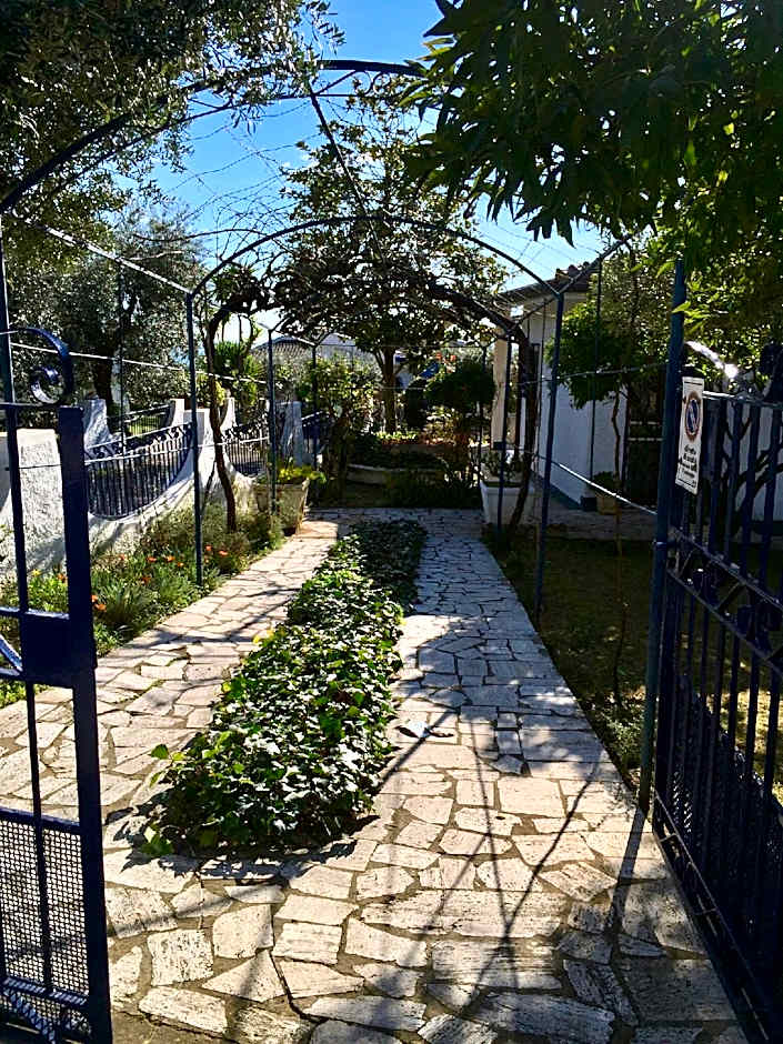 HIstoric Luxury Villa,sea view, private parking