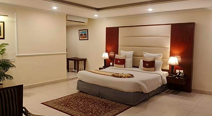 Heaven Hotel