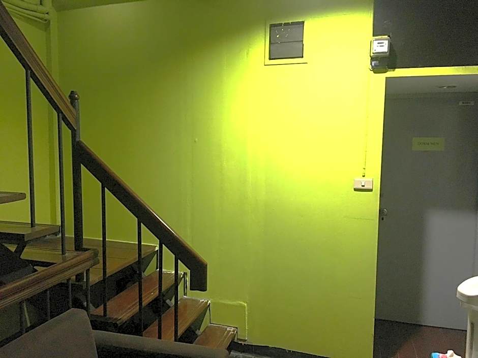 Ali Hostel