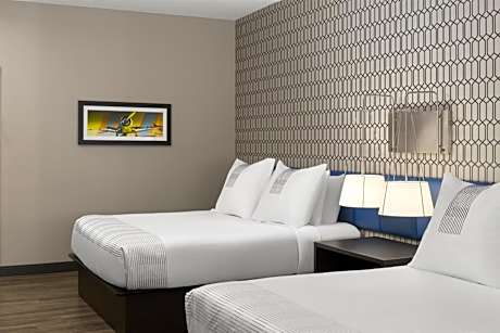 GLo Best Western Nashville Airport