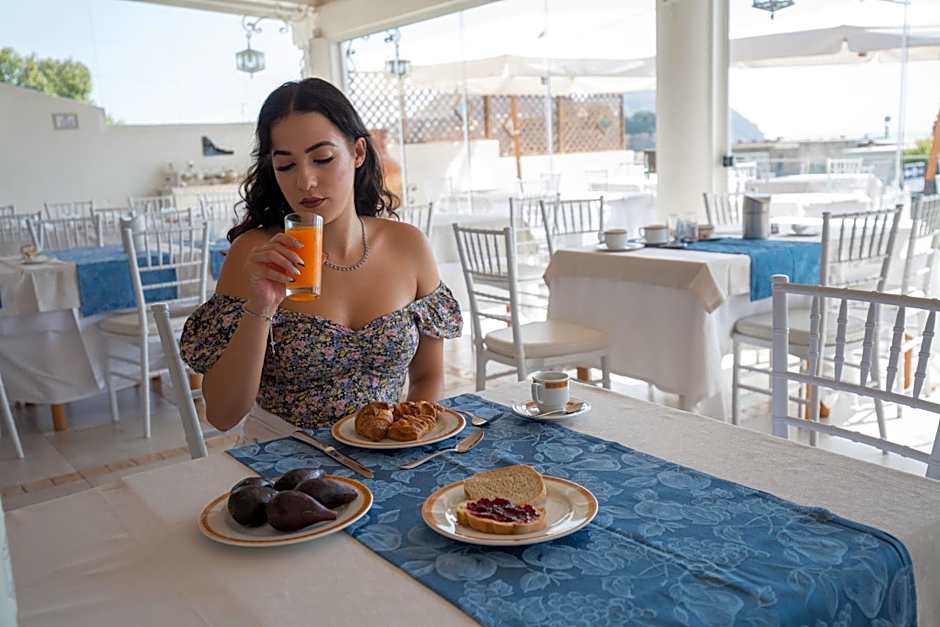 Hotel Tritone Lipari