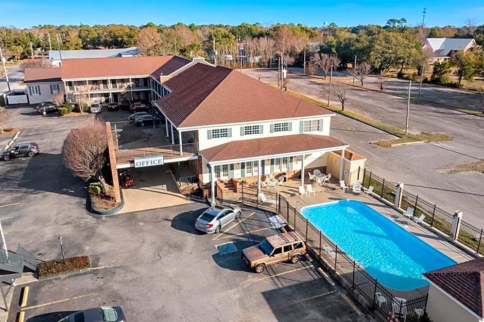 Edgewater Inn - Biloxi Beach