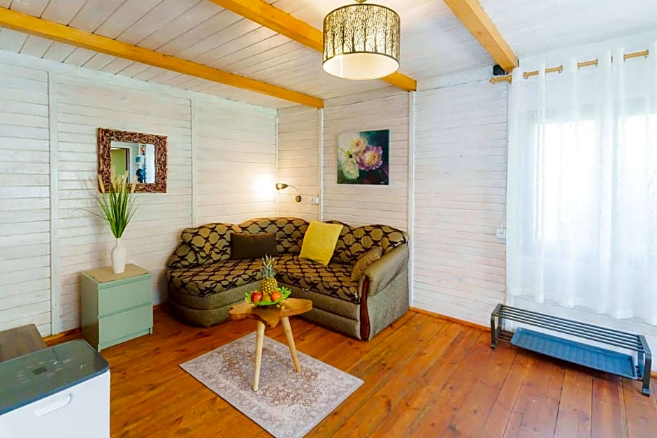 Domek letniskowy nad jeziorem