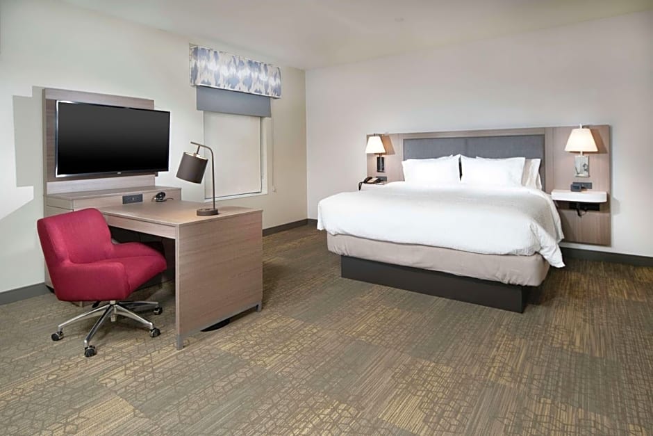 Hampton Inn By Hilton & Suites Santa Maria