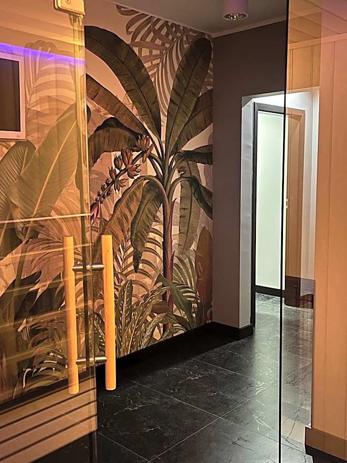 Axel Boutique Jacuzzi & Sauna