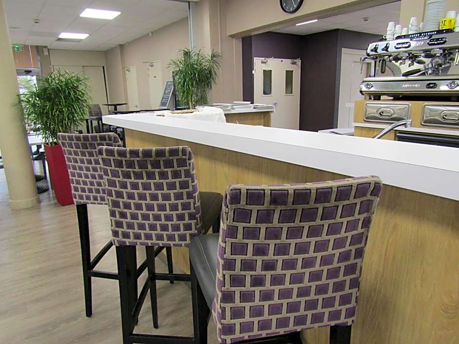 Comfort Hotel Aeroport Lyon St Exupery