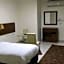 Zaina Plaza Hotel