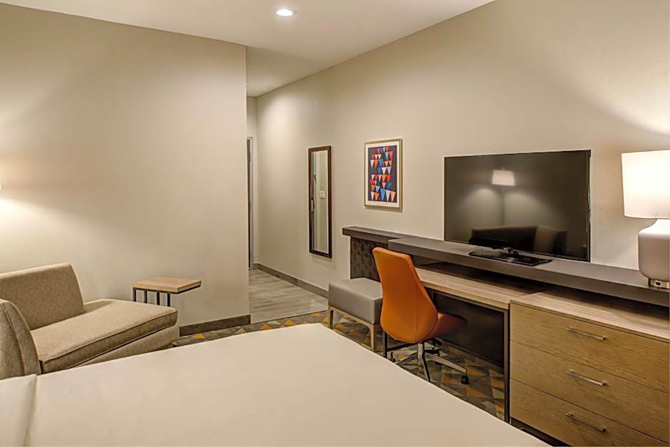 Holiday Inn Hotel & Suites Houston West - Katy Mills By IHG