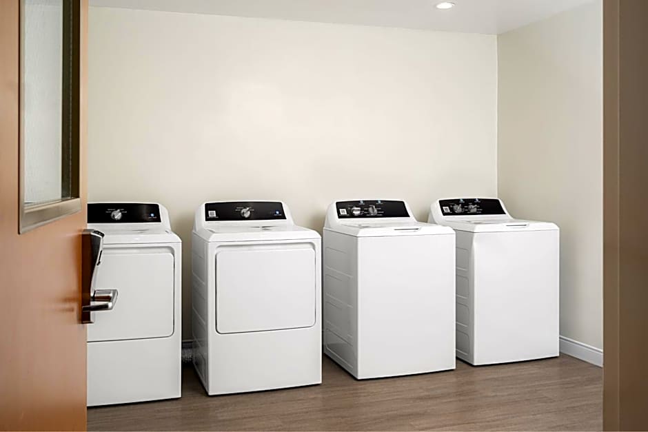 Fairfield Inn & Suites by Marriott Lexington Georgetown/College Inn