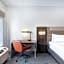 Holiday Inn Express Atlanta West - Theme Park By IHG