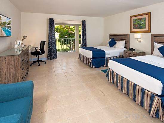 Time Out Hotel