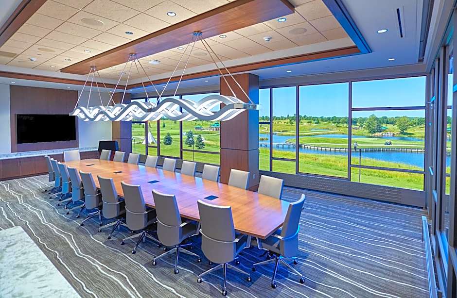 Mystic Lake Casino Hotel