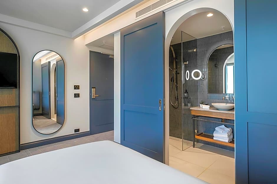 Voco Melbourne Central By IHG