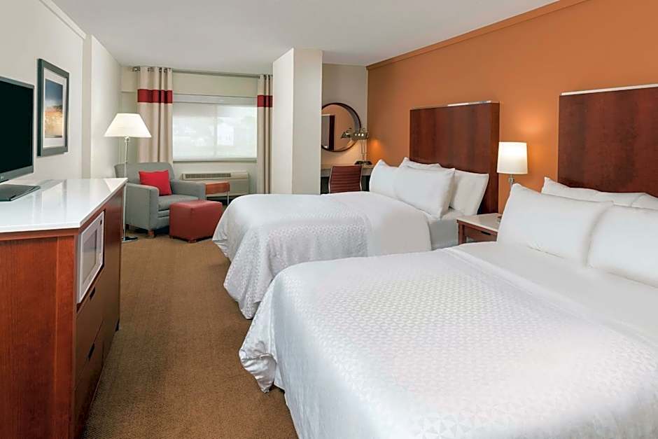 Four Points by Sheraton Boston Logan Airport Revere