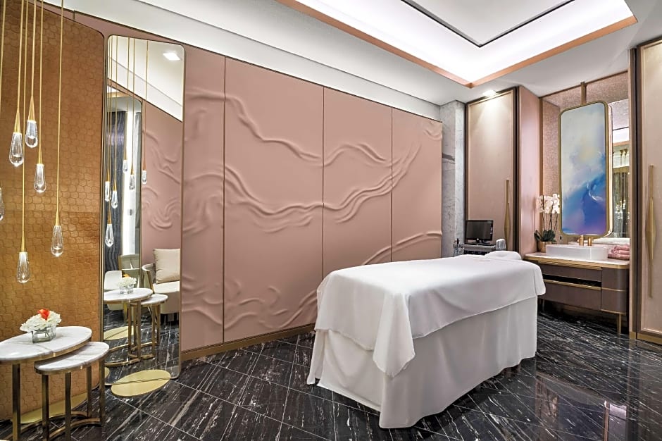 Waldorf Astoria By Hilton Kuwait