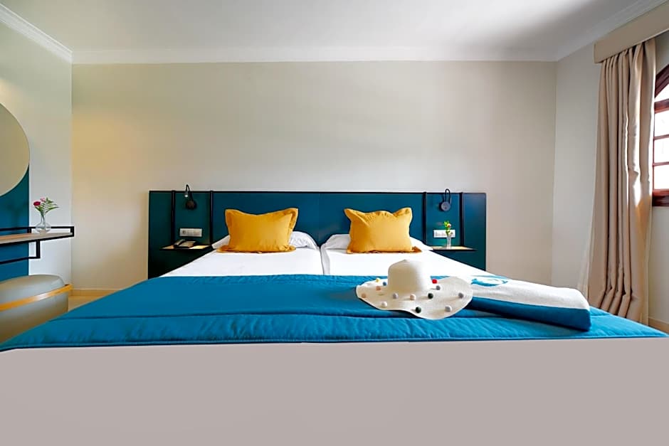 Suites & Villas by Dunas