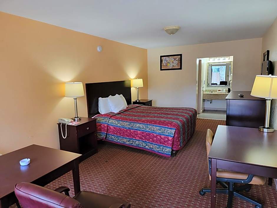 Twin Star Lodge