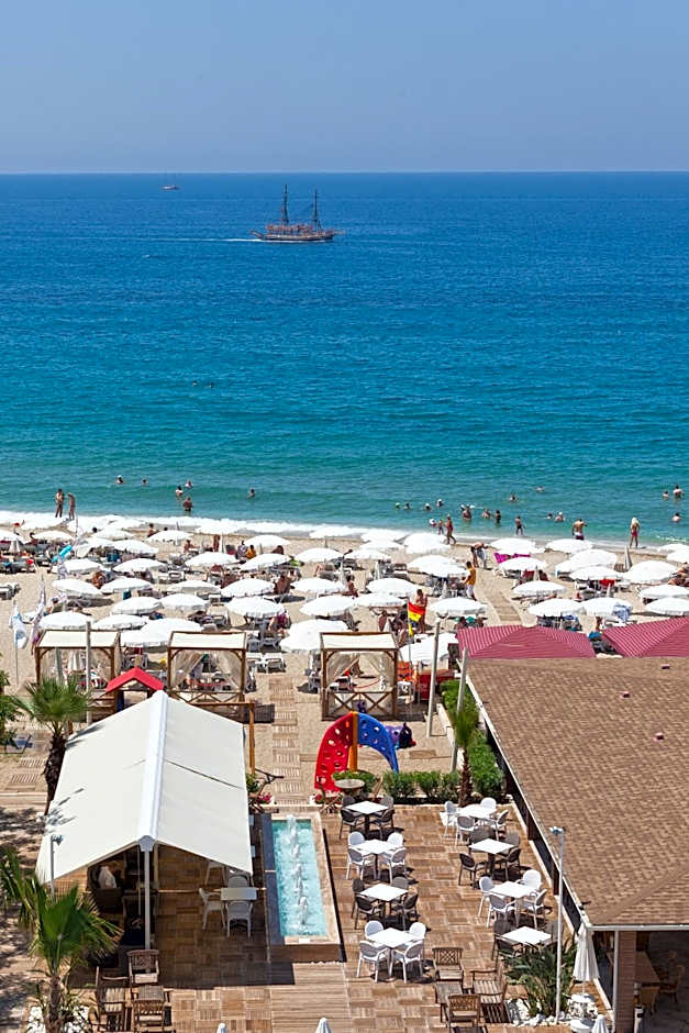 Xperia Saray Beach Hotel