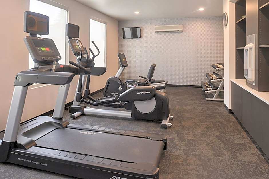 Fairfield Inn & Suites by Marriott Pittsburgh New Stanton