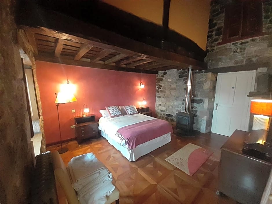 Hotel la Casona de Barrio, Alto Campoo