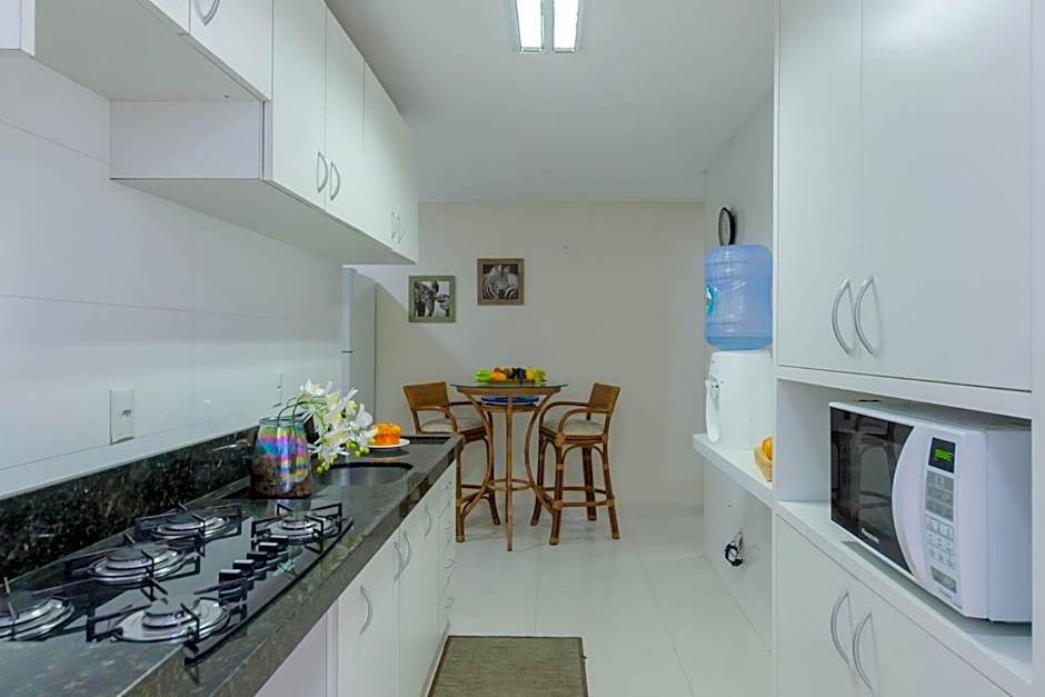 Apartamento pé na areia – 1 min da Praia Central