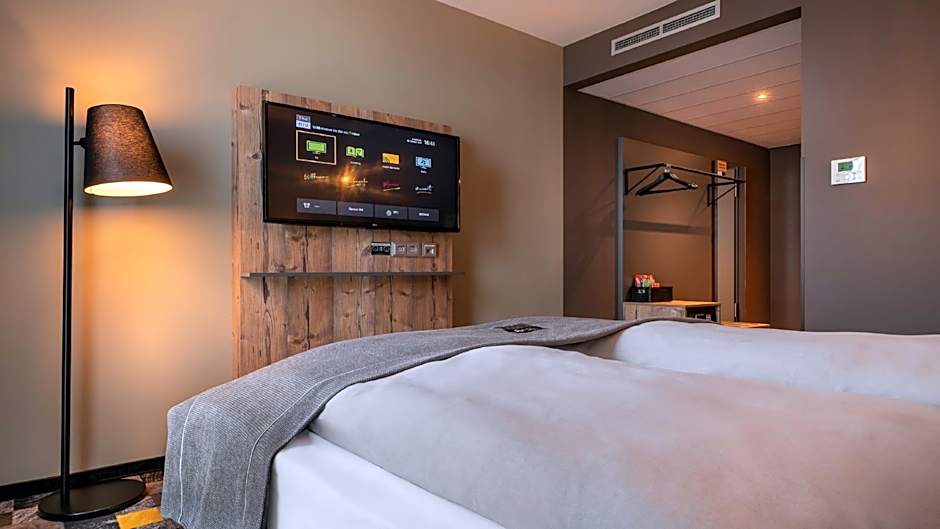 Holiday Inn - the niu, Timber Esslingen By IHG