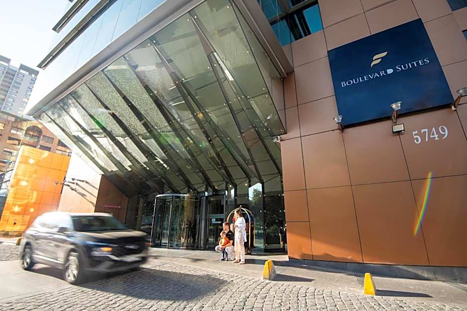 Boulevard Suites Hotel