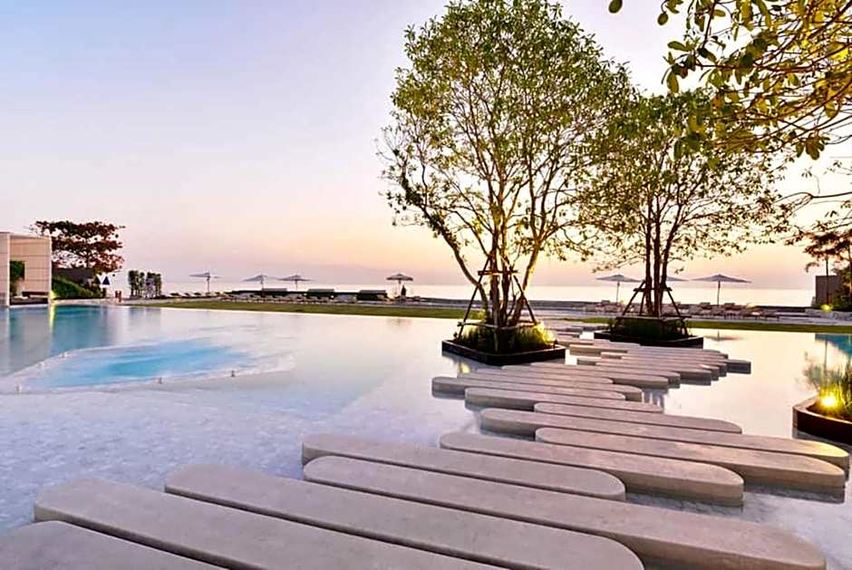 Veranda Residence Pattaya x Sea & Sky View
