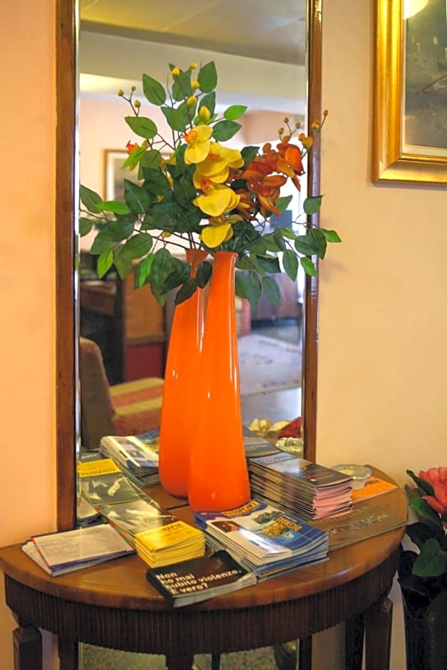 Hotel Assarotti