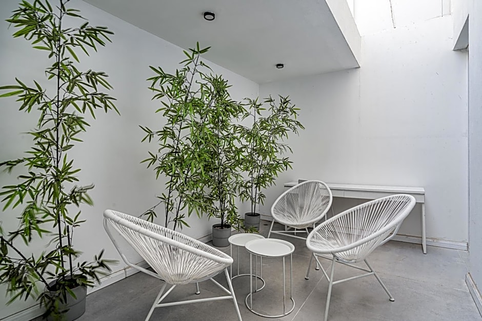 Danielle boutique suite