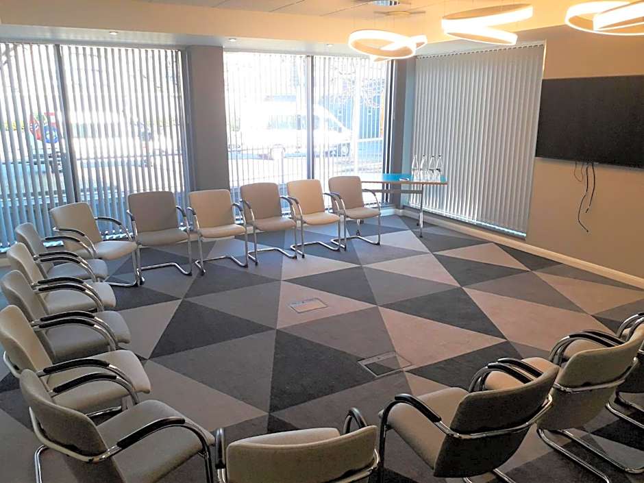 Holiday Inn Express Leeds City Centre - Armouries By IHG