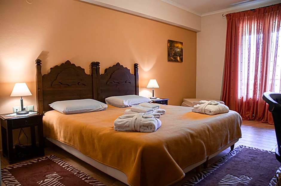 Melegos Inn Hotel