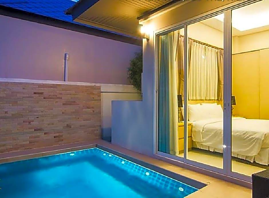 The Ville Jomtien Pool Villa