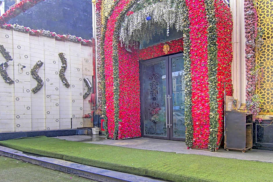 OYO 26766 Laxmi Abode – Delhi, NY