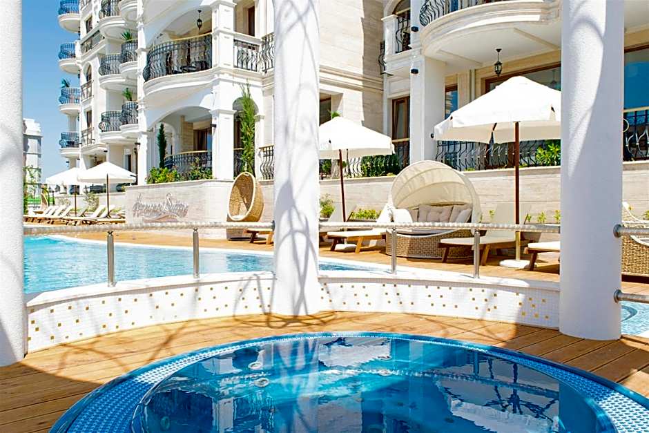 Harmony Suites Saint Vlas