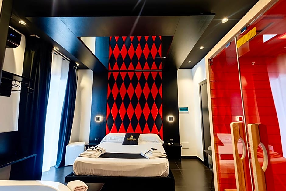 Maximum hub suite&spa